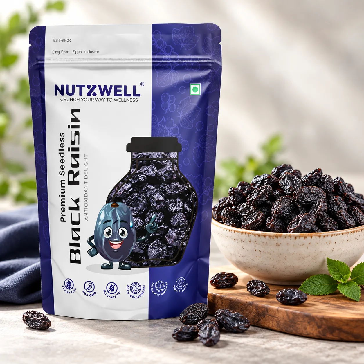Nutzwell Premium Black Raisins – lifestyle